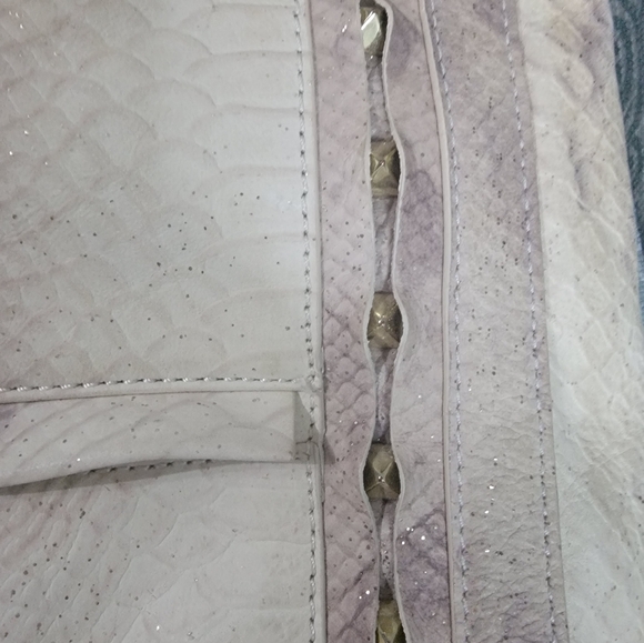 Vince Camuto snake skin purse - Picture 4 of 10